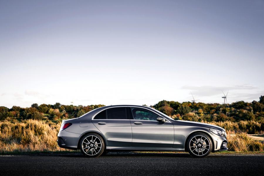  Mercedes-Benz C200 AMG Line (W205) 2018 года  (AU) (фото 29 из 40)